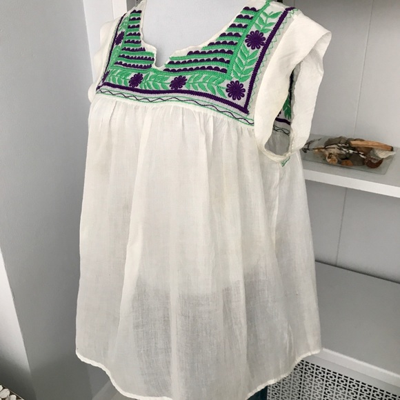 Embroidered Mexican Boho Top - Picture 3 of 6
